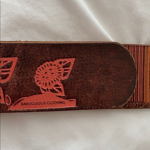 Ambiguous real leather belt - Picture 3 of 7